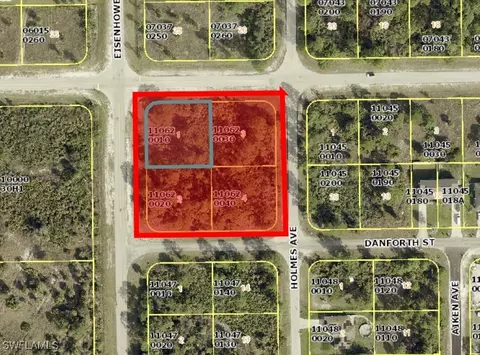 807 Eisenhower Blvd, Lehigh Acres, FL 33974