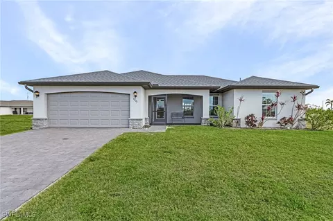 4041 NW 37th Ave, Cape Coral, FL 33993
