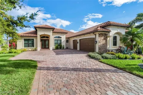 9880 Corso Bello Dr, Naples, FL 34113