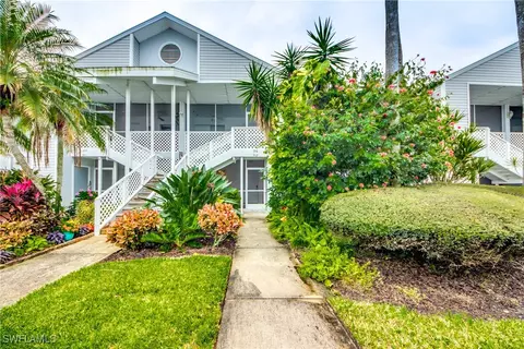 15400 River Vista Dr #302, North Fort Myers, FL 33917