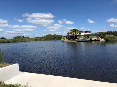 1727 NW 44th Ave, Cape Coral, FL 33993
