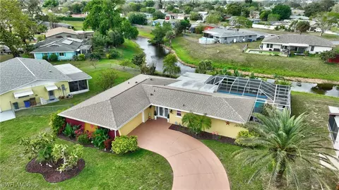 139 W Lake Dr, Lehigh Acres, FL 33936