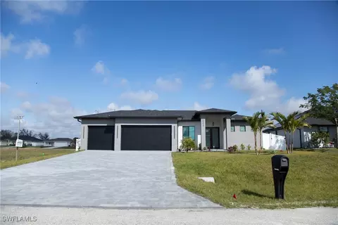 2217 NE 15th Ter, Cape Coral, FL 33909