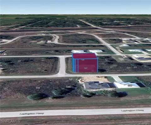 597 David Cir, Labelle, FL 33935 photo 2