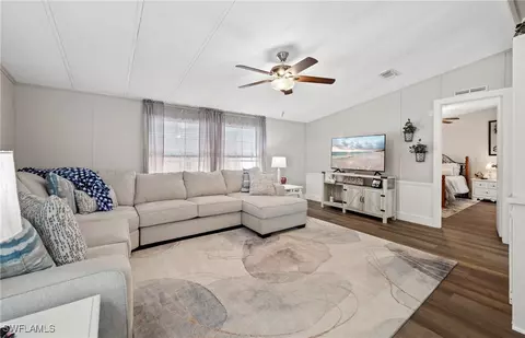 16048 Hibiscus Way, North Fort Myers, FL 33903
