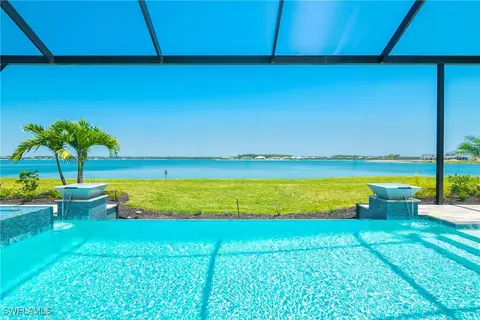 18837 Wildblue Blvd, Fort Myers, FL 33913