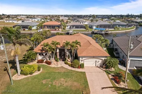 3305 NW 3rd Ter, Cape Coral, FL 33993