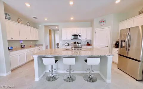 3995 E Hampton Cir, Alva, FL 33920 photo 10