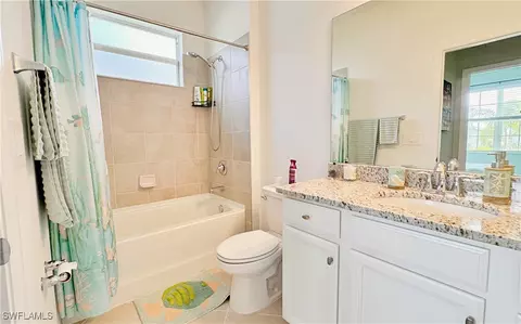 3995 E Hampton Cir, Alva, FL 33920 photo 23