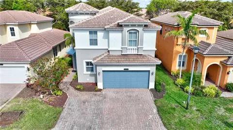 10108 N Silver Palm Dr, Estero, FL 33928 photo 2