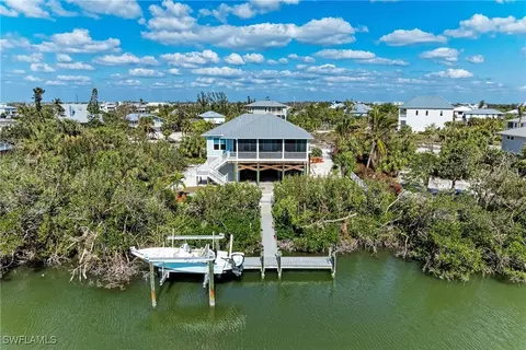37 Bocilla Dr, Placida, FL 33946 photo 2