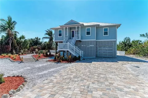 37 Bocilla Dr, Placida, FL 33946 photo 3