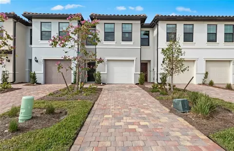 1475 Weeping Willow Ct, Cape Coral, FL 33909