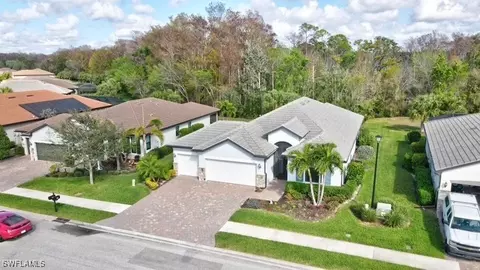 4101 E Hampton Cir, Alva, FL 33920