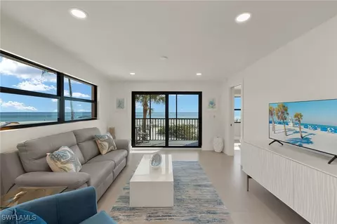 2230 Camino Del Mar Dr #4D2, Sanibel, FL 33957