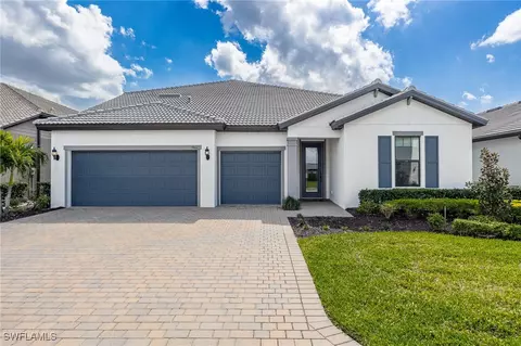 3964 Black Eagle Ln, Fort Myers, FL 33966