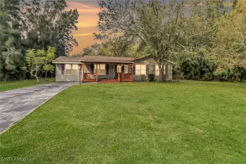 1615 Hamilton Ave, Lehigh Acres, FL 33972