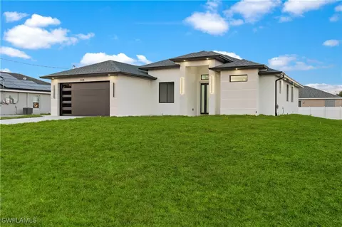 5128 Baron St, Lehigh Acres, FL 33971