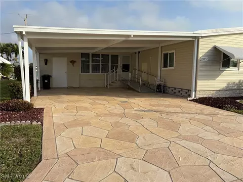 3115 Indian Village Ln, North Fort Myers, FL 33917