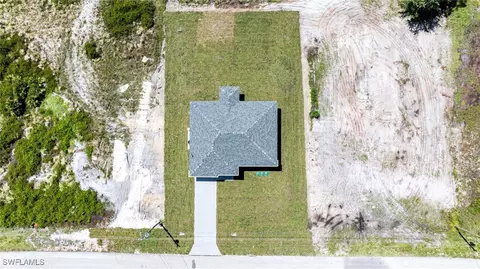 726 Manuel St E, Lehigh Acres, FL 33974 photo 26