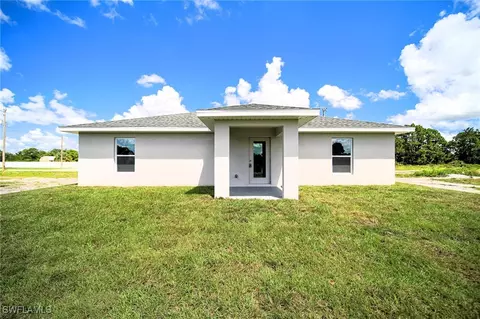 726 Manuel St E, Lehigh Acres, FL 33974 photo 20