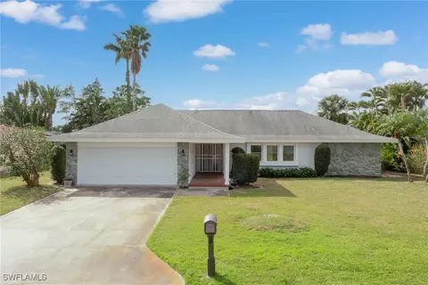 1526 Reynard Dr, Fort Myers, FL 33919
