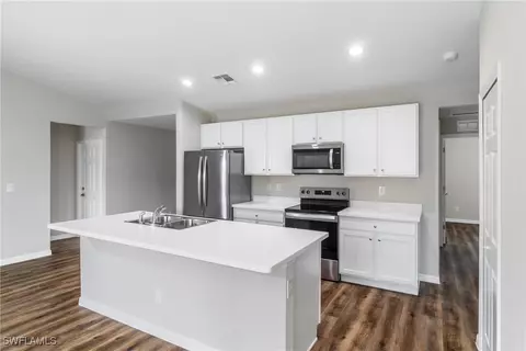 1015 NW 20th Ter, Cape Coral, FL 33909