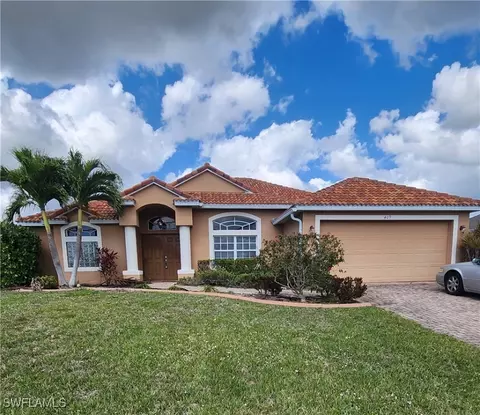 409 SW 8th St, Cape Coral, FL 33991