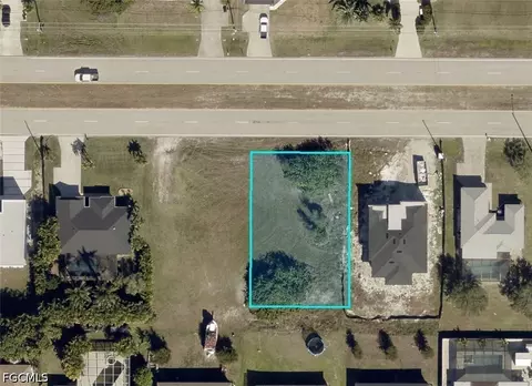 2502 Embers Pkwy W, Cape Coral, FL 33993