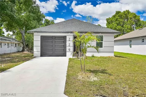 229 Maria St, Fort Myers, FL 33916