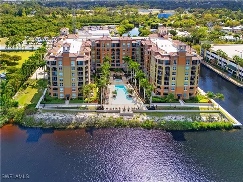 2825 Palm Beach Blvd #605, Fort Myers, FL 33916