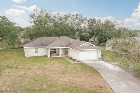 716 Zeppelin Pl, Fort Myers, FL 33913