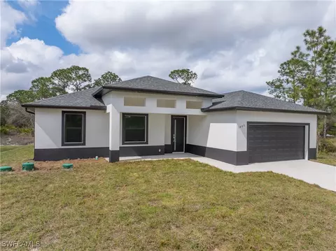 1605 Plumosa Ave, Lehigh Acres, FL 33972