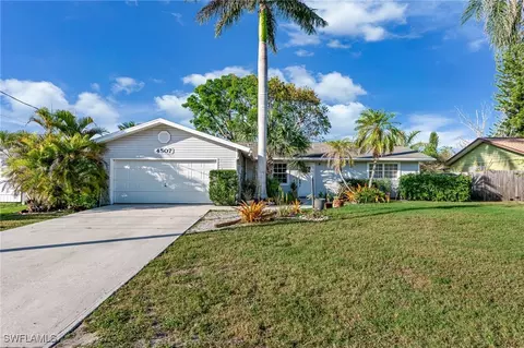 4507 25th Ct SW, Naples, FL 34116