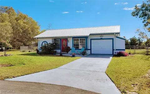 2007 Clipper Ct, Labelle, FL 33935