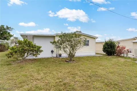 9 Cannes Dr, Naples, FL 34112 photo 9