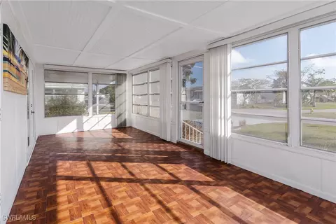 9 Cannes Dr, Naples, FL 34112 photo 6