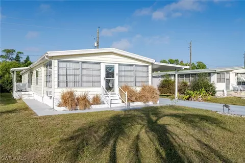 9 Cannes Dr, Naples, FL 34112