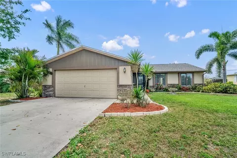 23 Arkansas Rd, Lehigh Acres, FL 33936
