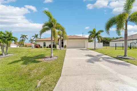 4021 SW 15th Pl, Cape Coral, FL 33914