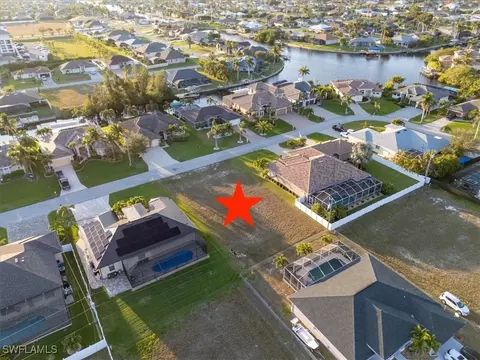 4119 SW 19th Pl, Cape Coral, FL 33914