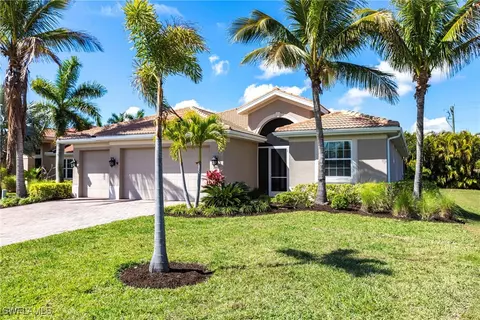 3000 Scarlet Oak Pl, North Fort Myers, FL 33903