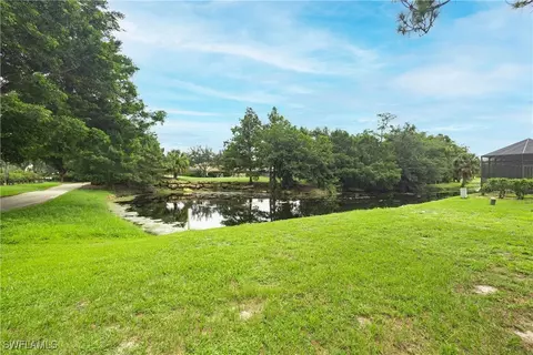9836 Treasure Cay Ln, Bonita Springs, FL 34135