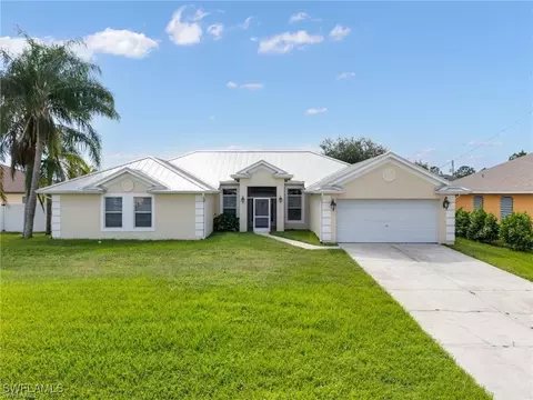 409 Windermere Dr, Lehigh Acres, FL 33972