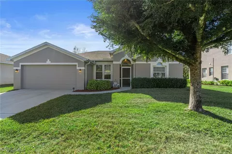 12788 Aston Oaks Dr, Fort Myers, FL 33912