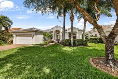 9089 Whitfield Dr, Estero, FL 33928