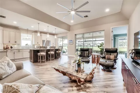 8547 Fairway Bend Dr, Fort Myers, FL 33967