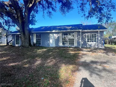4030 School Cir, Labelle, FL 33935