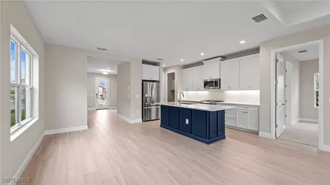 4568 Centaurus Cir, Naples, FL 34120 photo 18