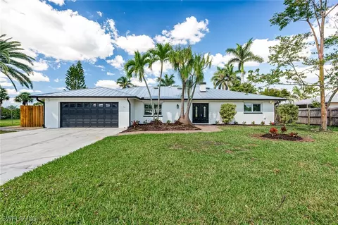 335 Shore Dr, Fort Myers, FL 33905
